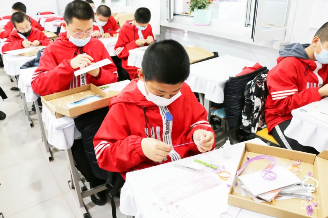 兴安盟扎赉特旗第三中学,内蒙古扎赉特旗音德尔第三小学