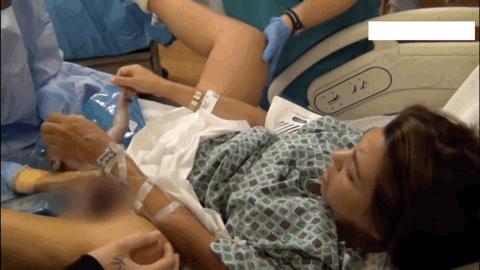 在她面前不值一提,在她面前任何东西都一文不值