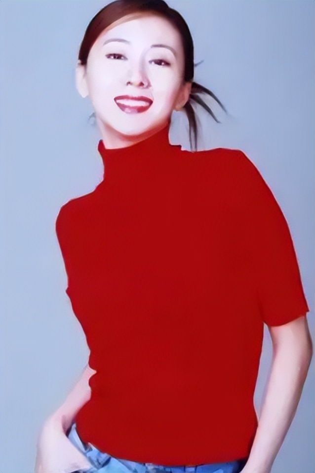 人体模特汤加丽：被同事嘲讽，父亲断交，丈夫离婚，但从不后悔