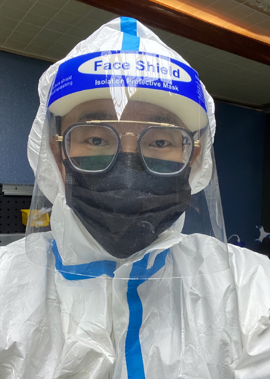 云南高中父亲研制药救儿子,父亲自学制药救治绝症儿子