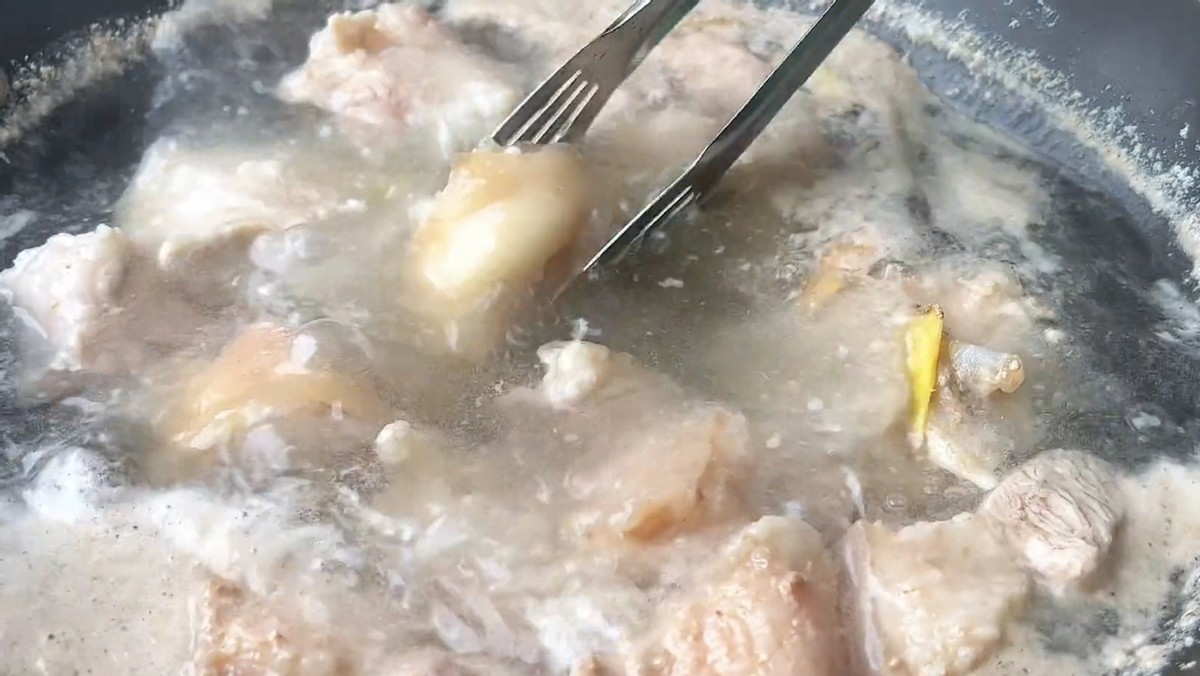 老人预防感冒增强抵抗力补什么,二次感染吃什么可以恢复呢