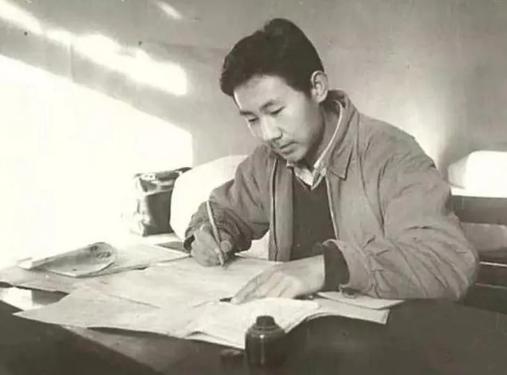 腾格尔酒后的生活,腾格尔喝酒后唱歌