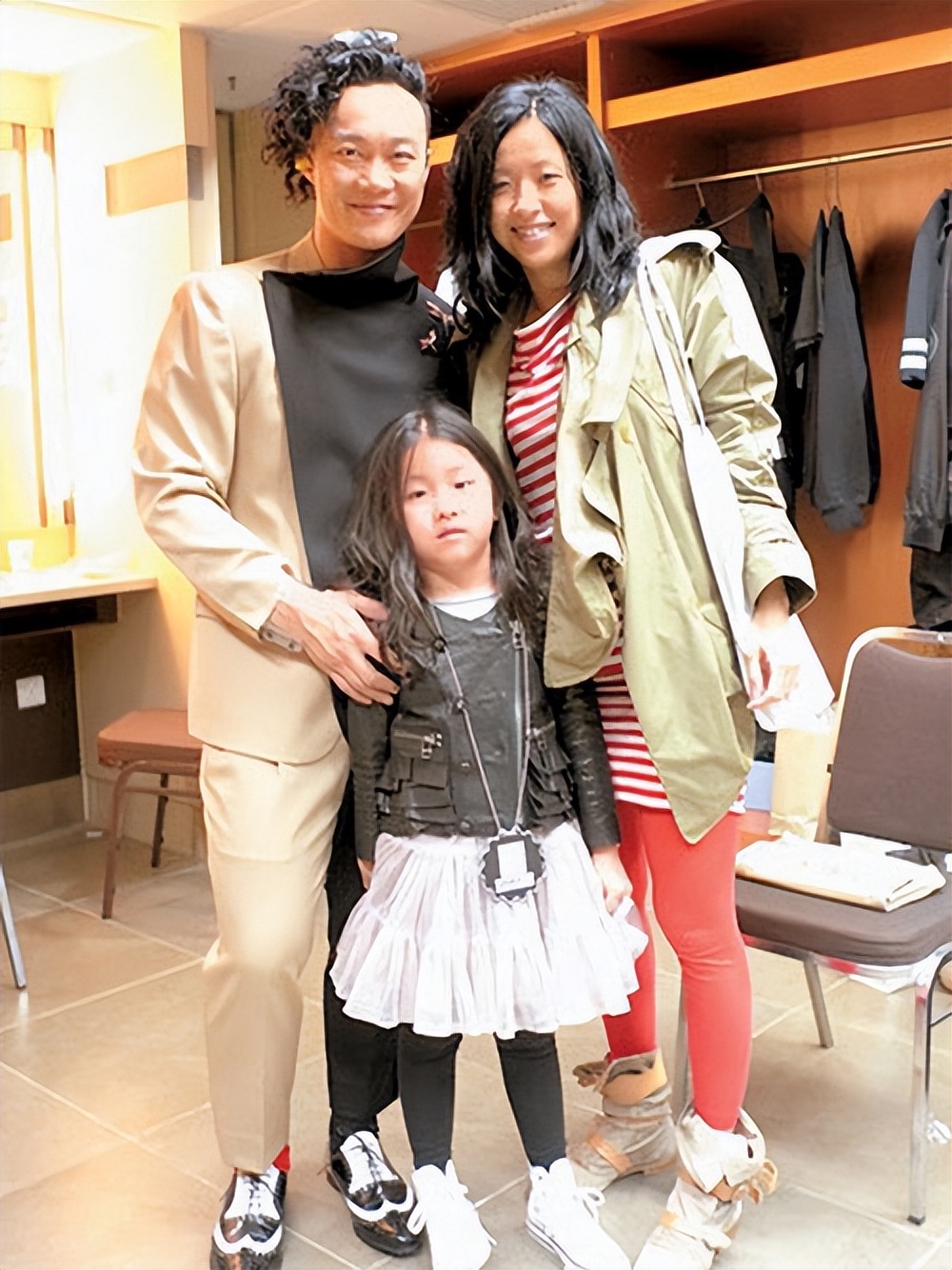 陈奕迅徐濠萦星盘,陈奕迅徐濠萦十五周年结婚纪念日