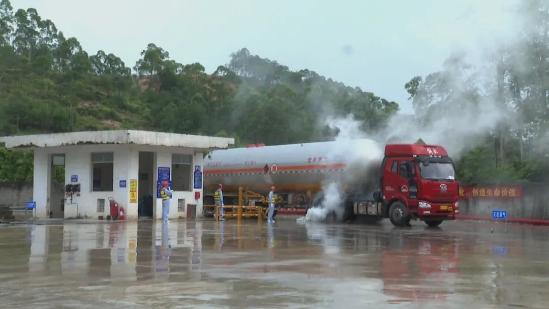 舜耕街道拧紧燃气安全阀,多措并举筑牢燃气安全防线