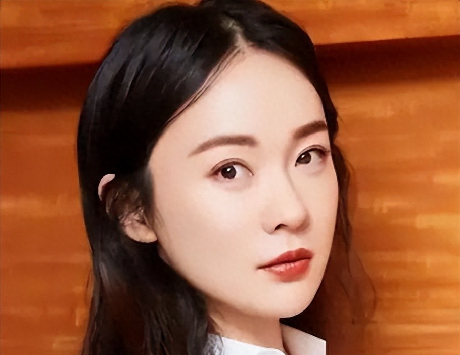 刚出道的霍思燕照片,霍思燕的另类成名史