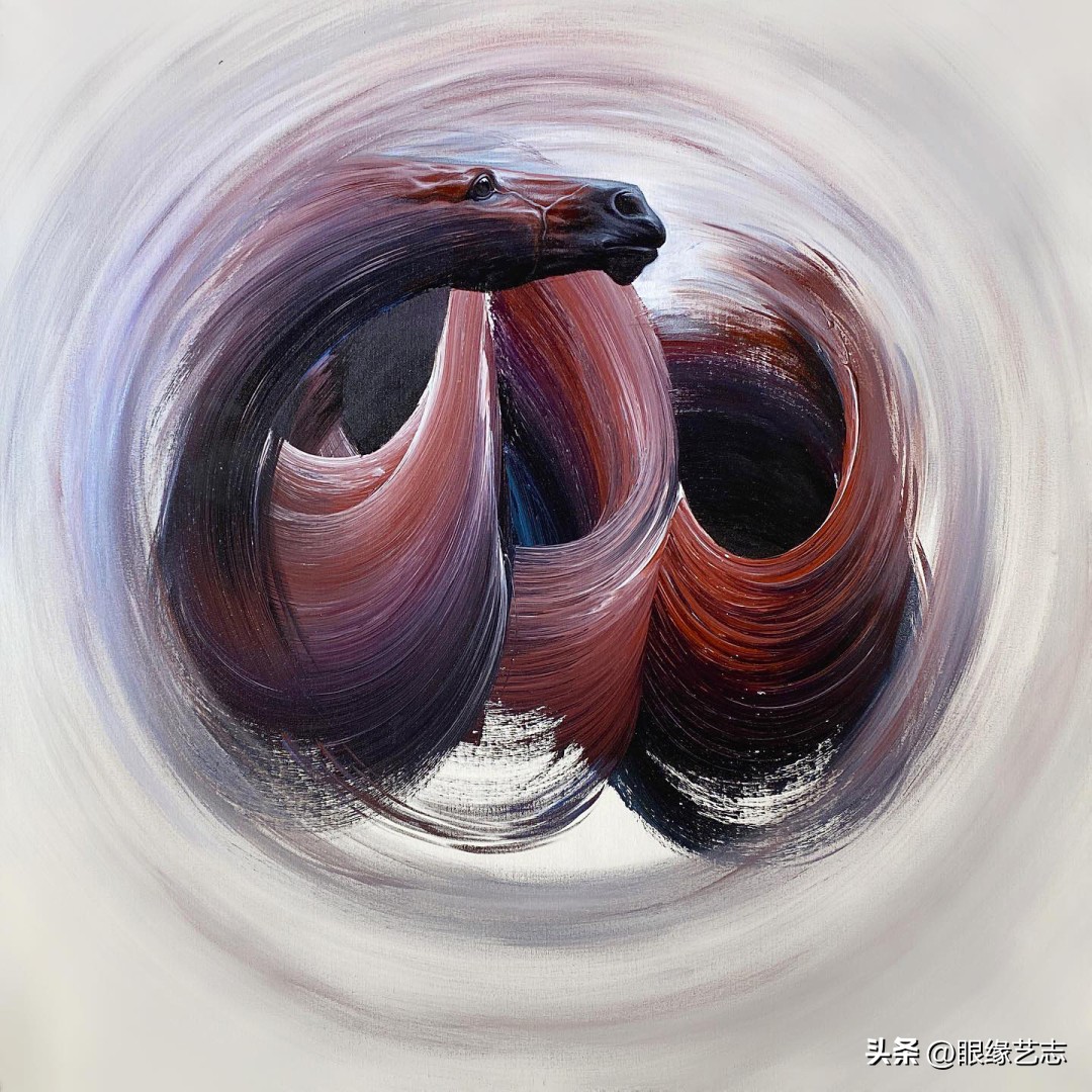 意念上简洁的马:伊朗画家MahmoodAzadnia的马与诗