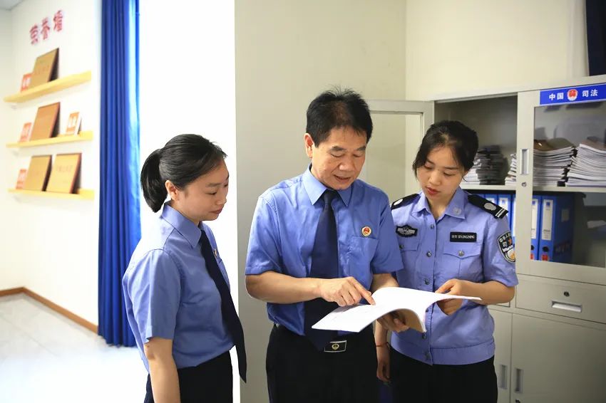 检察院学习社区矫正法律监督案例,学习社区矫正法律监督典型案例