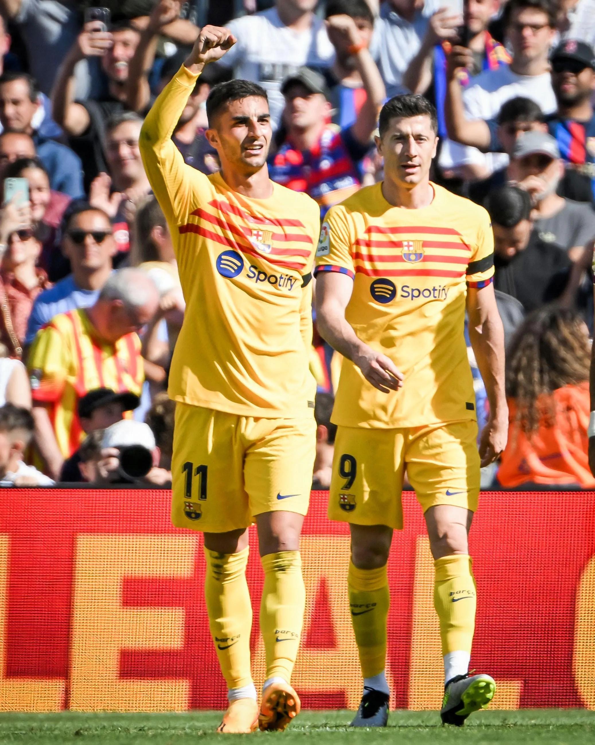 托雷斯马竞重回西甲,托雷斯绝杀巴萨球迷反应