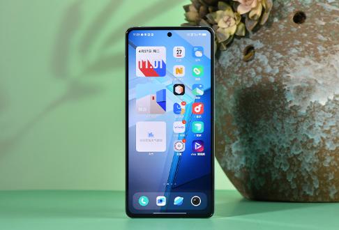 5000毫安120w快充iqoo骁龙手机,iqoo新一代12+256手机价格