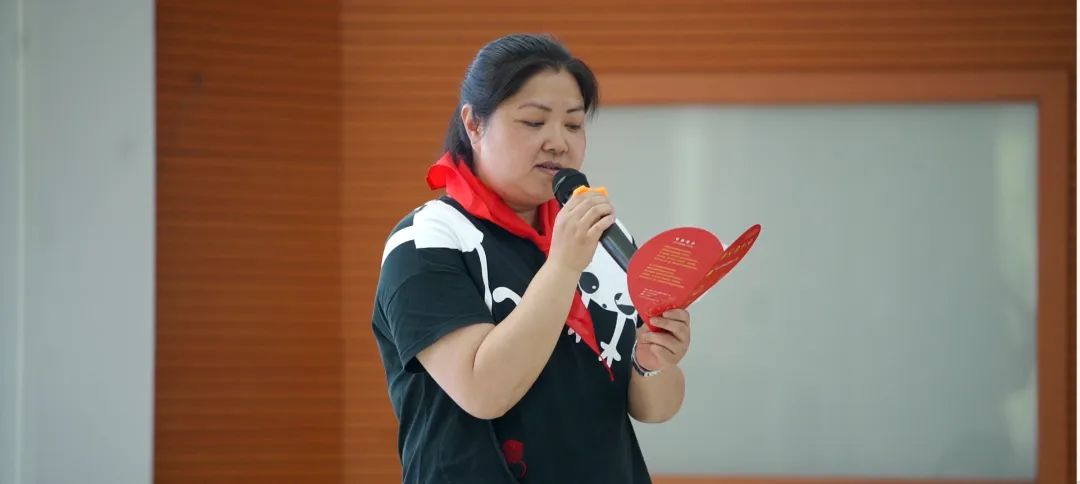 南京市南昌路小学:少年有梦正当时光荣入队我先行
