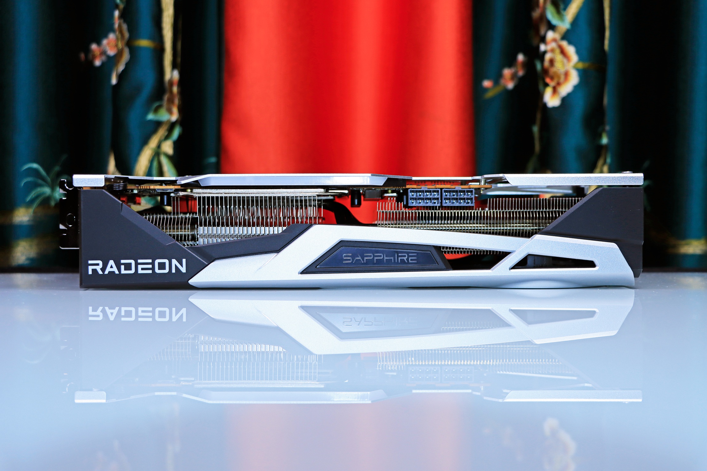 5700x高一代,5700x性能差距