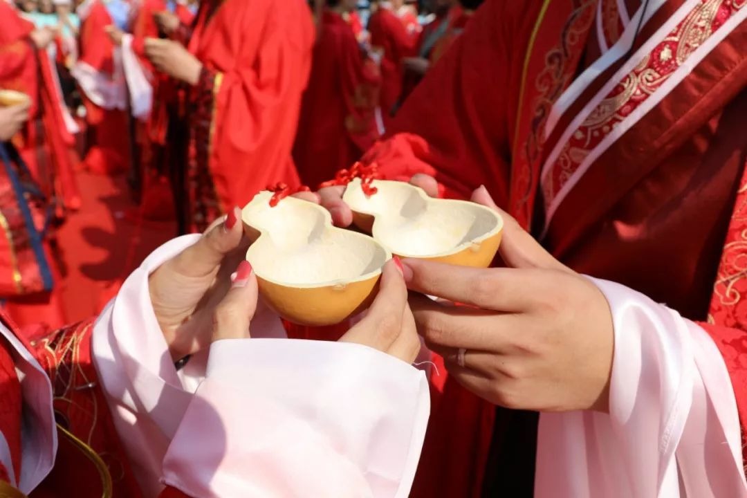 古代的新婚夜有哪些风俗,古人为什么要把新婚之夜叫入洞房