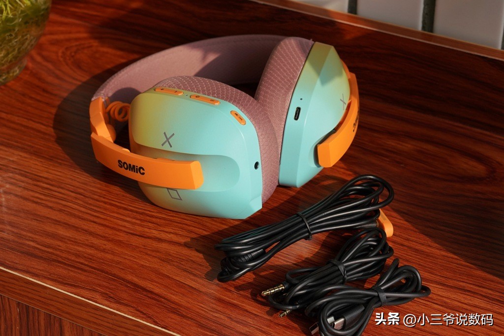 硕美科g810无线蓝牙耳机头戴,硕美科g710和g810哪个好测评