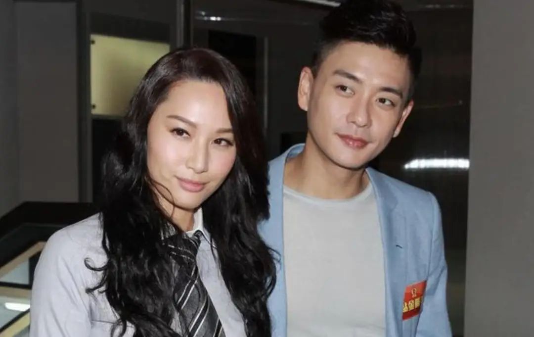 港姐冠军被骂出娱乐圈,24岁港姐冠军入行两年备受力捧