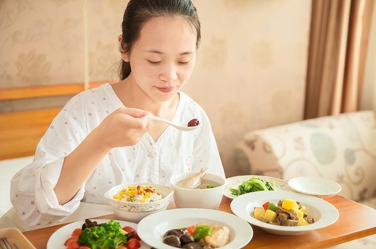 史上最全的坐月子秘笈收藏了吧,非常实用的坐月子知识