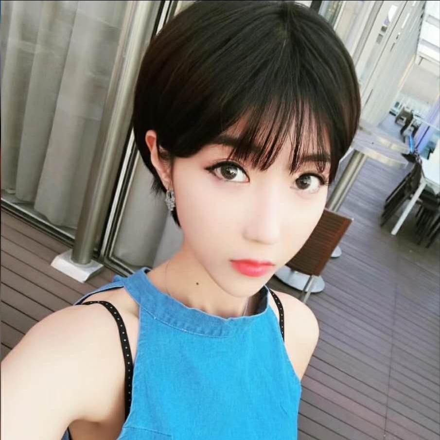 10款清新自然短发2018依然会流行,减龄短发清新又干练超短不染不烫