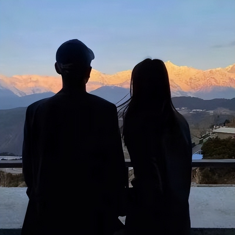 氛围感情侣头像海边双人,情侣微信头像一男一女唯美有意境