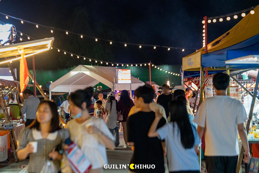 桂林夜市小吃街最火的小吃,桂林火爆夜市小吃