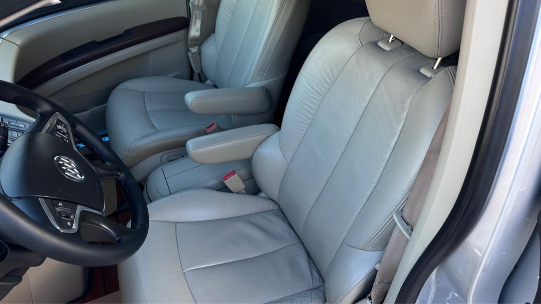 破烂的车变成新车,破烂的车子翻新