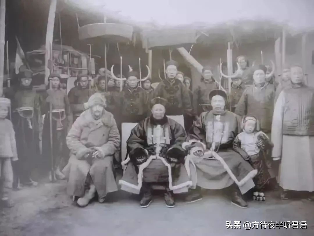 五组镜头下，敦煌莫高窟的百年沧桑