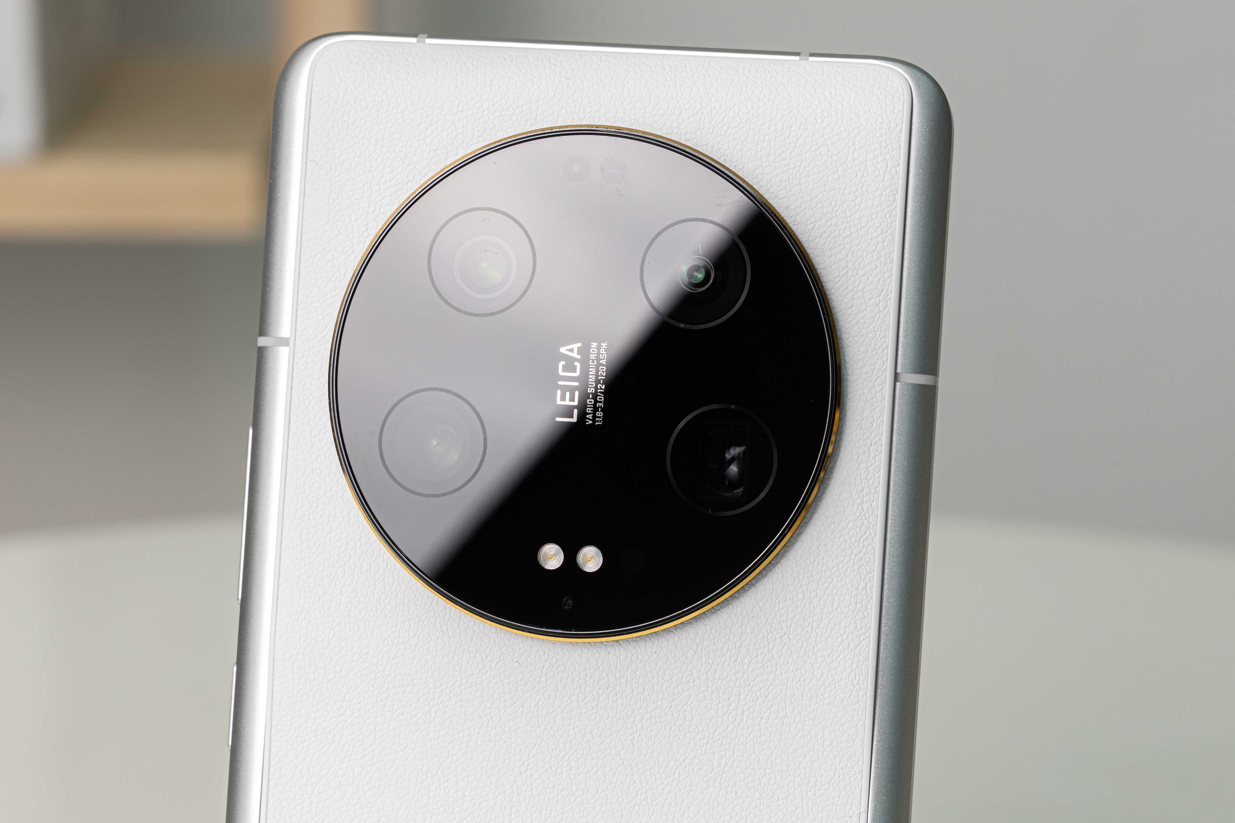 小米13ultra买手机送镜头,买小米13ultra赠什么