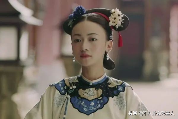 大美人也不能太瘦！5位过瘦的女星，脸挂不住肉，老相突出