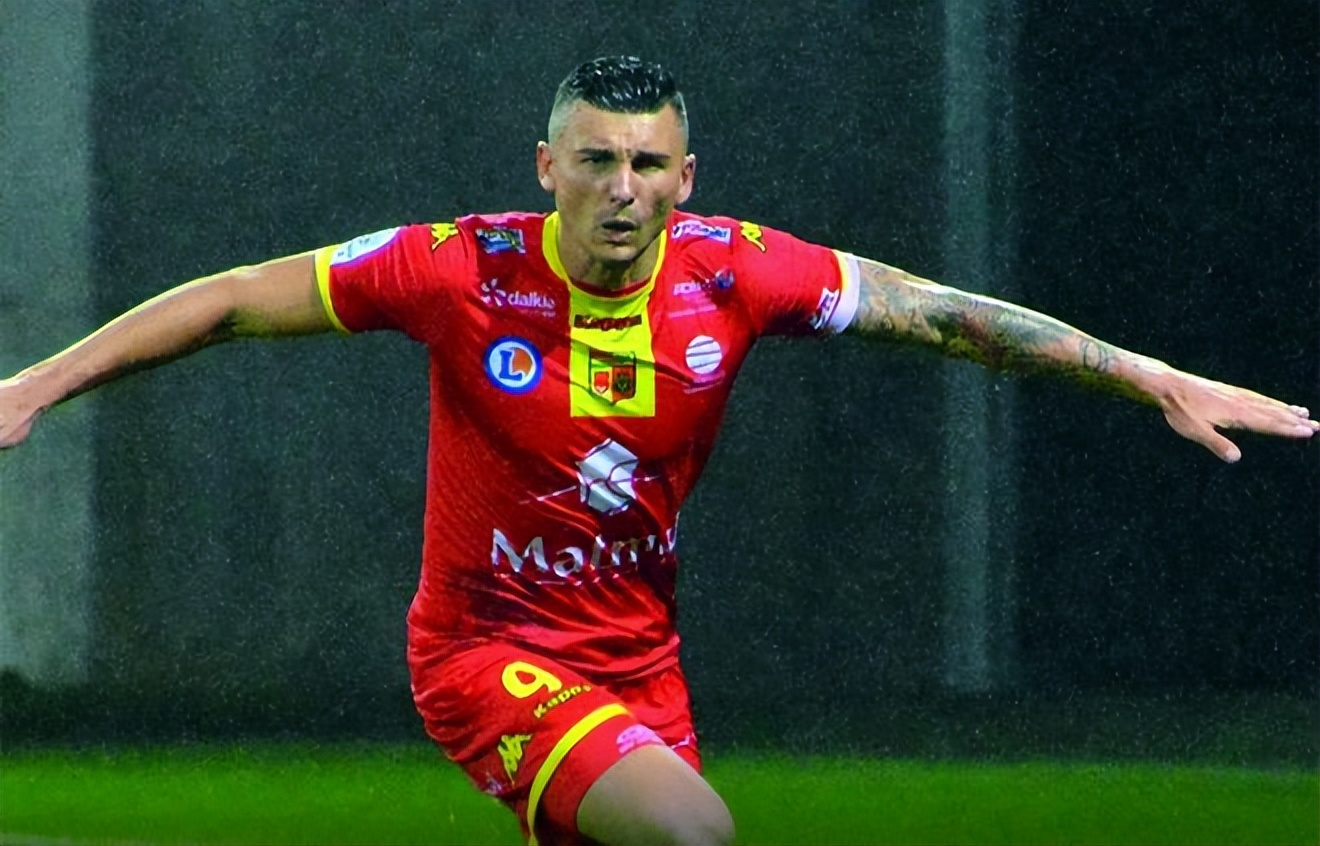 阿俊竞彩分享:逆向思维解开足球谜底