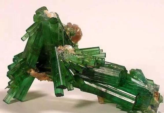 七大晶系的代表矿物,七大晶系