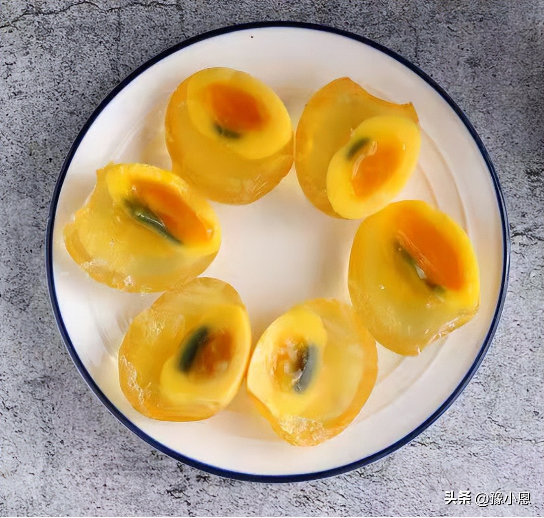 鸡蛋变蛋制作方法,鸡蛋蒸变蛋的做法