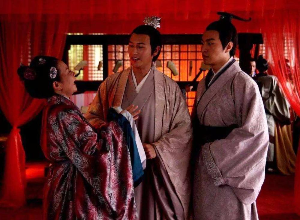 葫芦压窗台有福自然来什么意思,葫芦压窗台财源滚滚来是啥意思