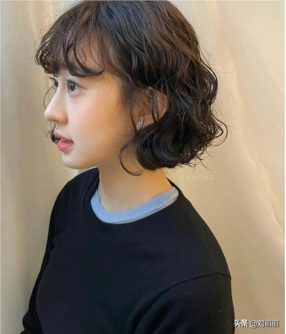 十款不挑脸型的短发甜美不烫不染,既好留长发又好看的短发