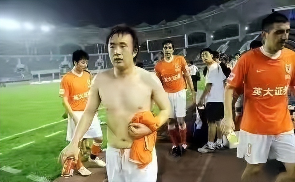 国足出征新西兰期待展现新面貌,国足去日本花费