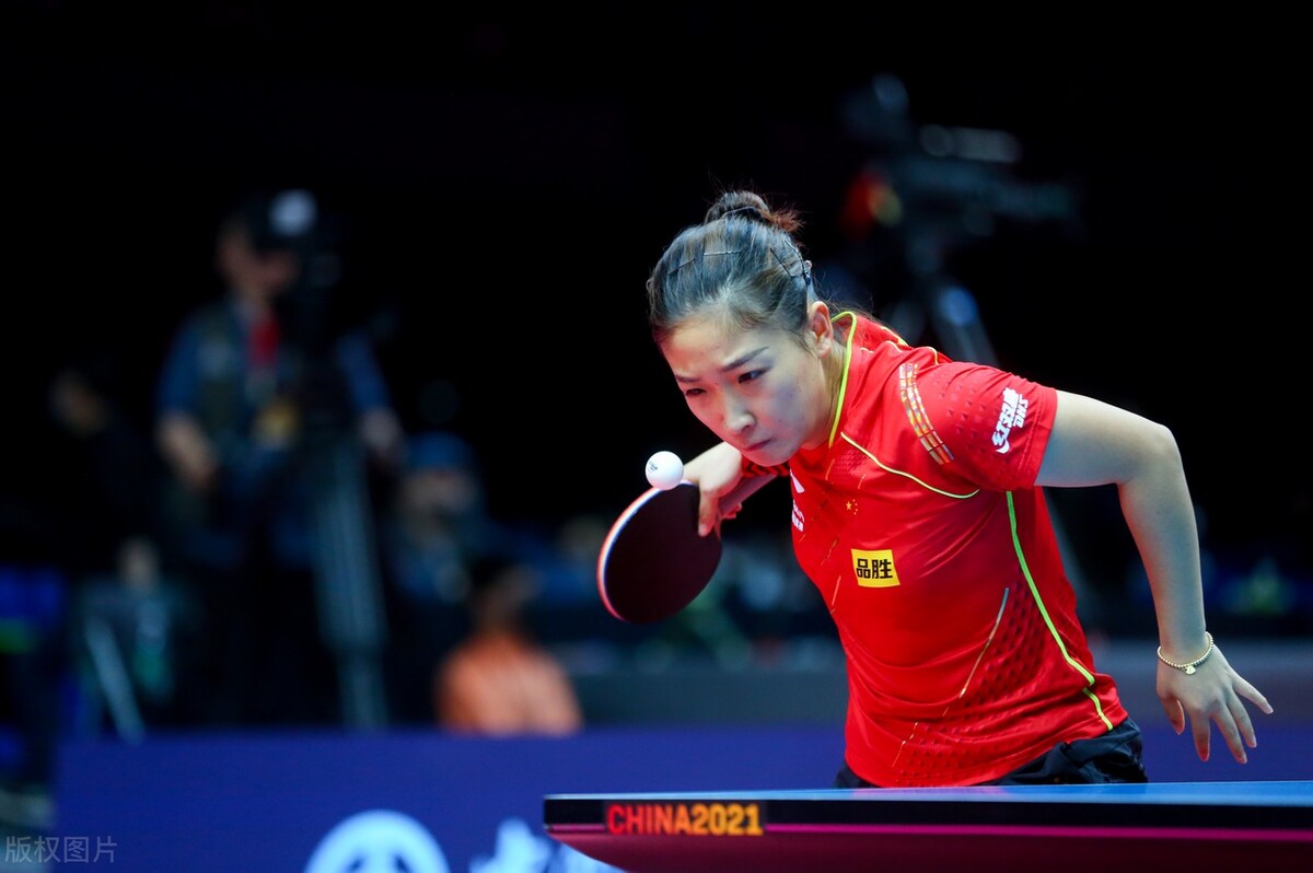 刘诗雯正式官宣决定,刘诗雯辉煌时刻视频