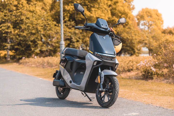 九号电动机械师mmax90支持多大快充,九号电动车机械师mmax90测评