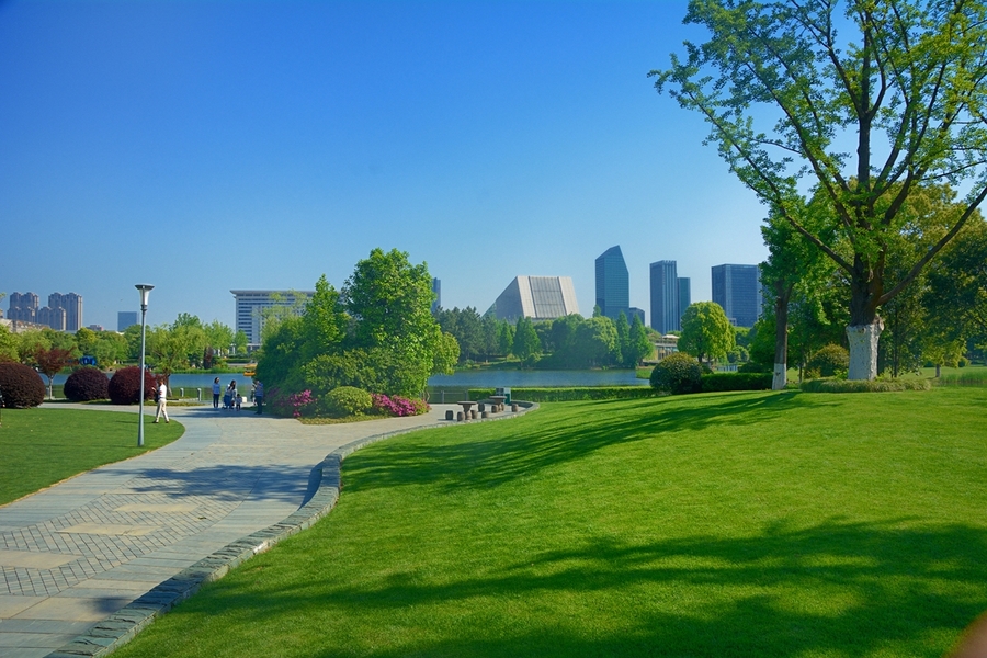 玩耍是孩子最大的乐趣,玩耍是孩子们快乐的天性