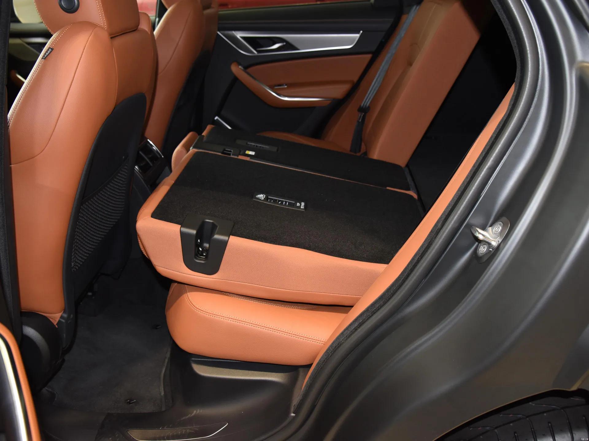 捷豹f-pace2021款250ps落地价,捷豹f-pace2021款无线充电怎么弄