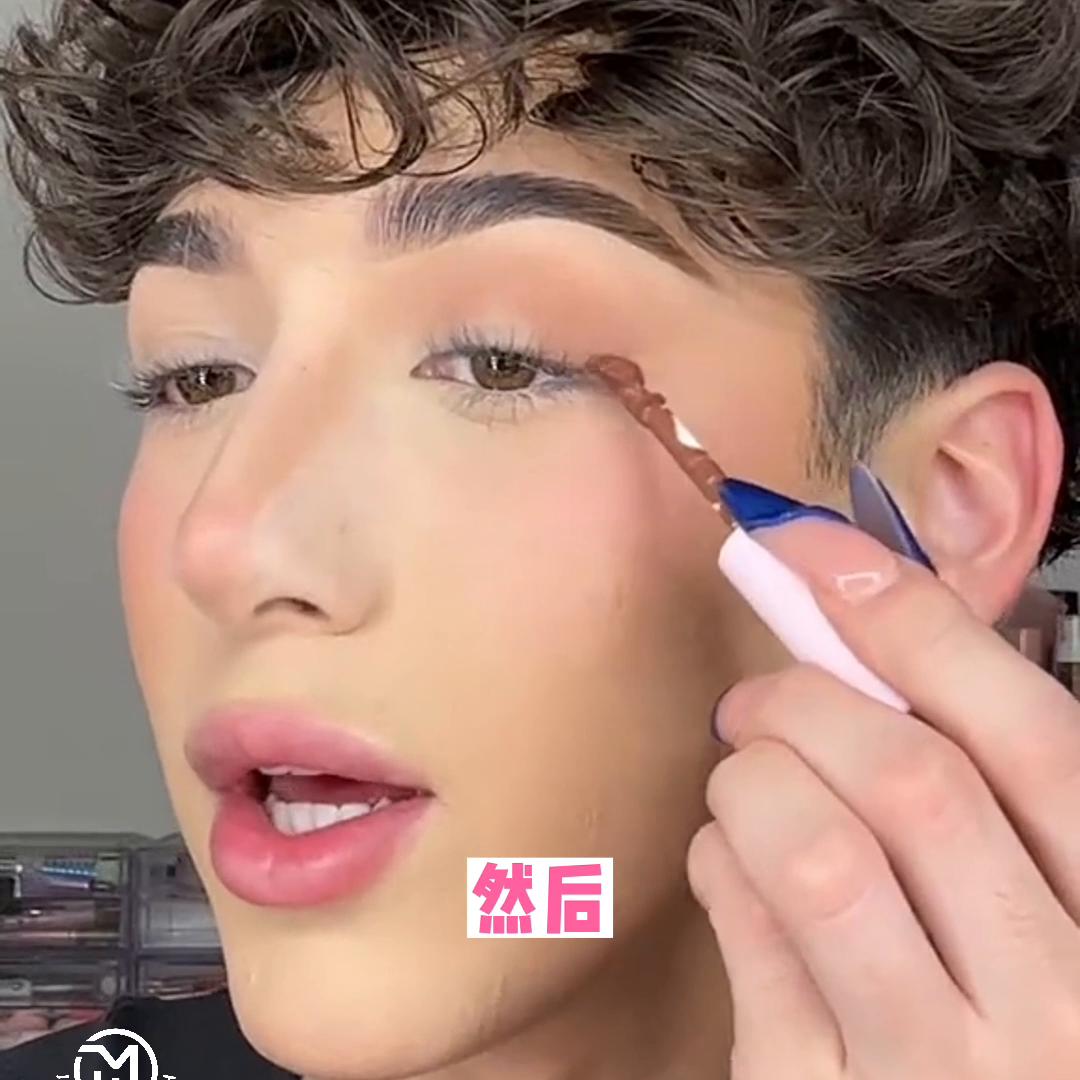 kylie23新品睫毛膏,kylie金小妹完整版