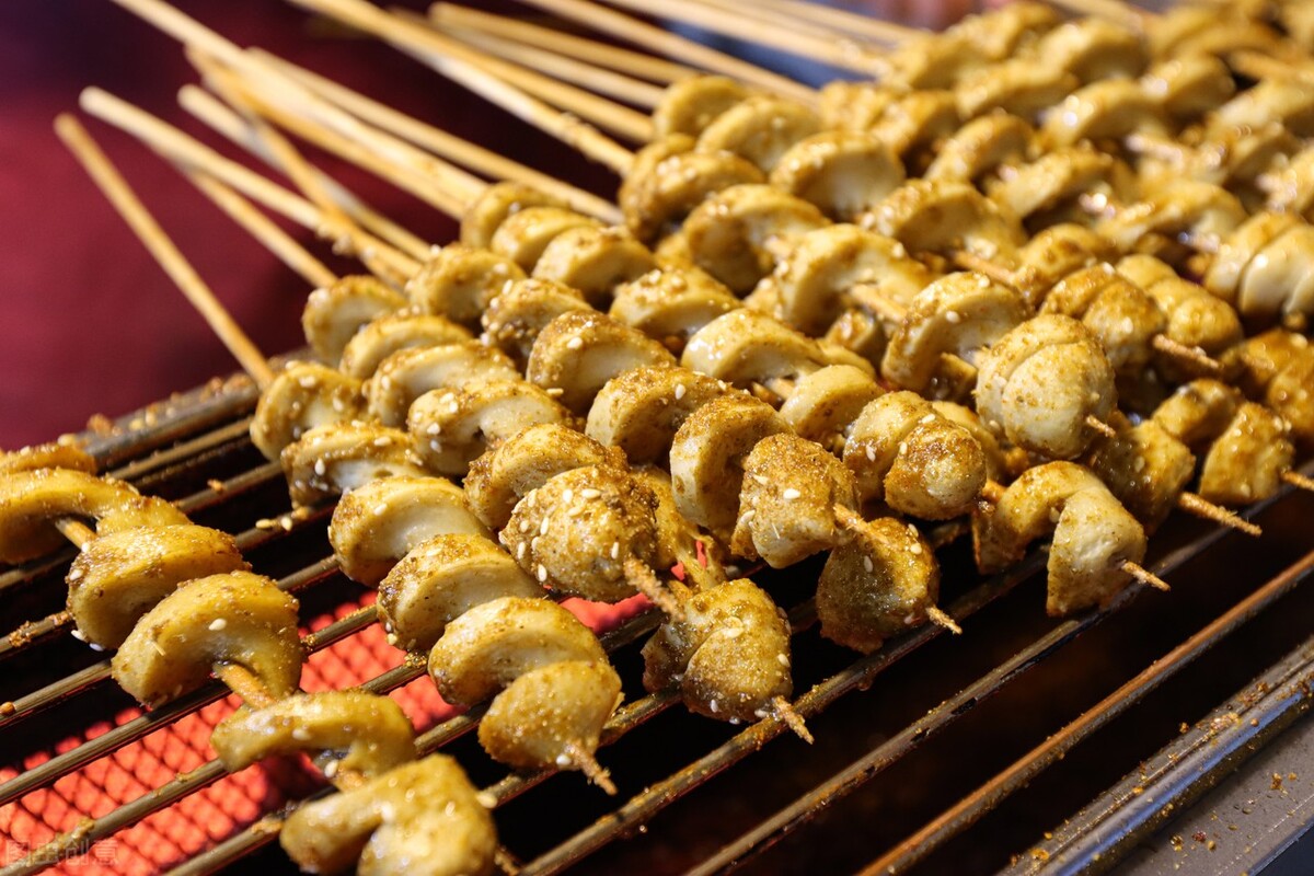 低成本创业项目之摆地摊月入过万,摆地摊创业小吃