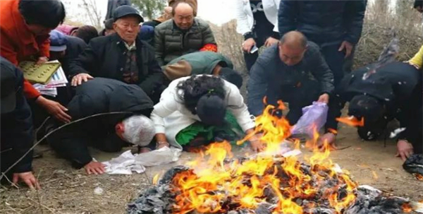 听说清明当天不能扫墓是什么意思,清明不过岁的意思是什么