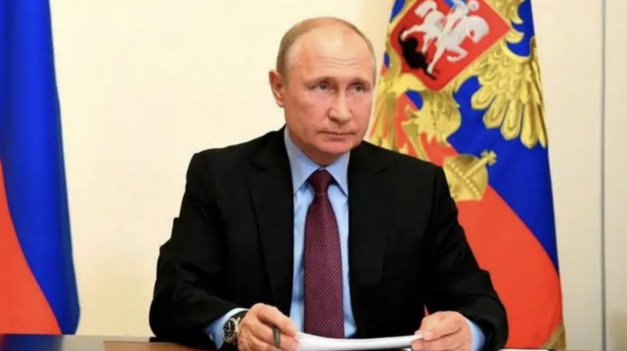 俄罗斯首富与普京的对峙 (俄罗斯首富挑战普京结果怎样了)