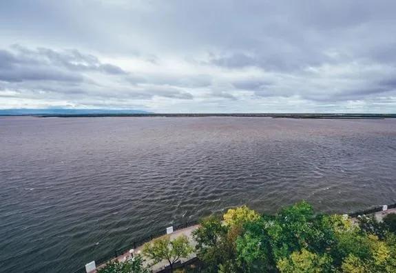 虎林乌苏里江对面的俄罗斯城市,俄罗斯靠近乌苏里江的中国城市