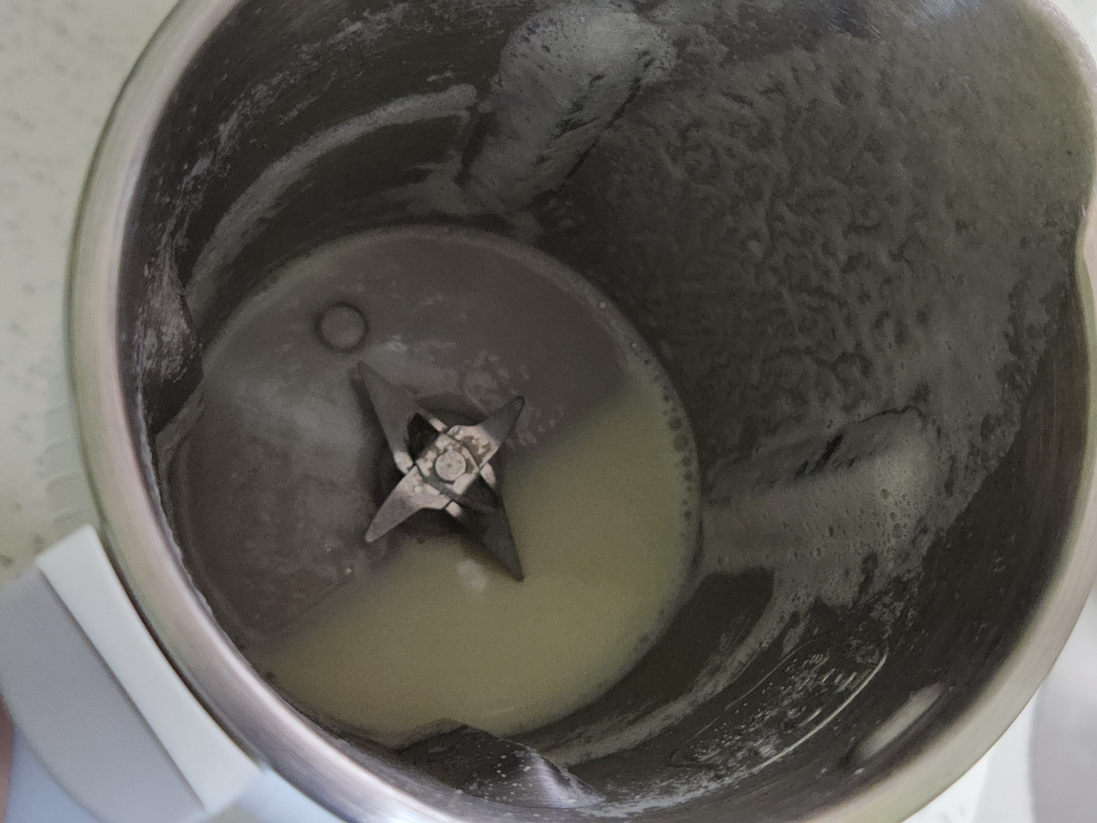 小熊和大宇哪个小型破壁豆浆机好,秋冬厨房新宠大宇云暮破壁豆浆机