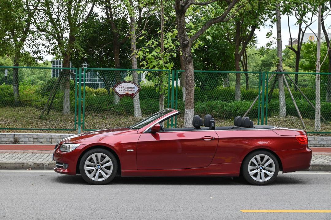 宝马430i硬顶敞篷二手价格,宝马2系敞篷硬顶二手价格