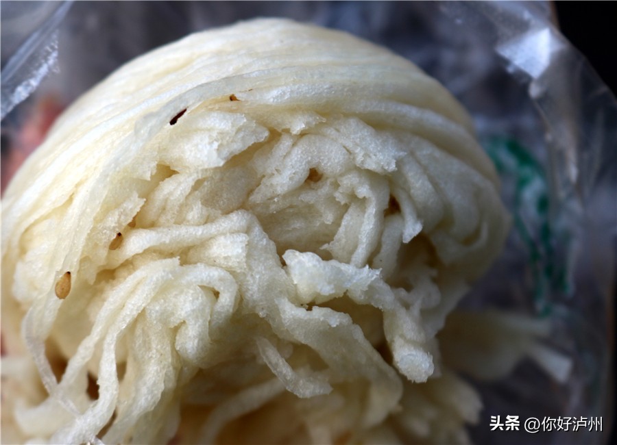 花卷是糕点吗,花卷是面包吗