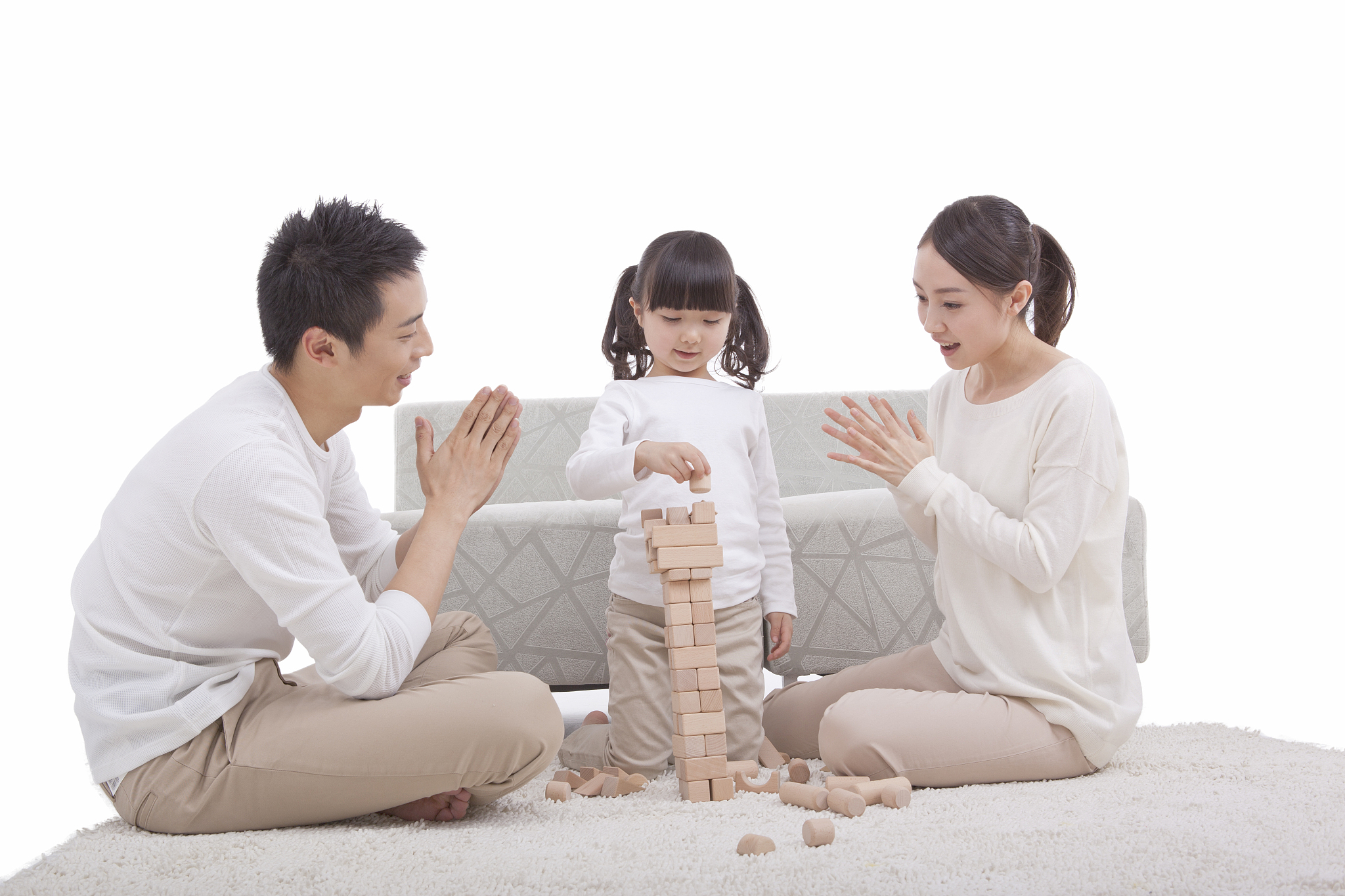 孩子没有安全感缺爱和家庭的关系,孩子内心孤独缺乏安全感怎么办