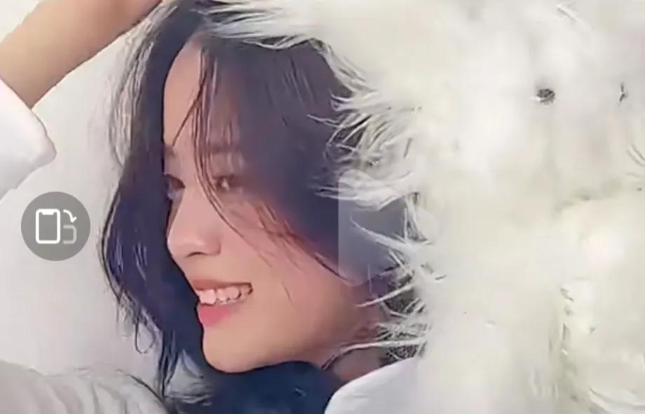 欧阳娜娜睡袍售价,欧阳娜娜自创品牌浴袍销量