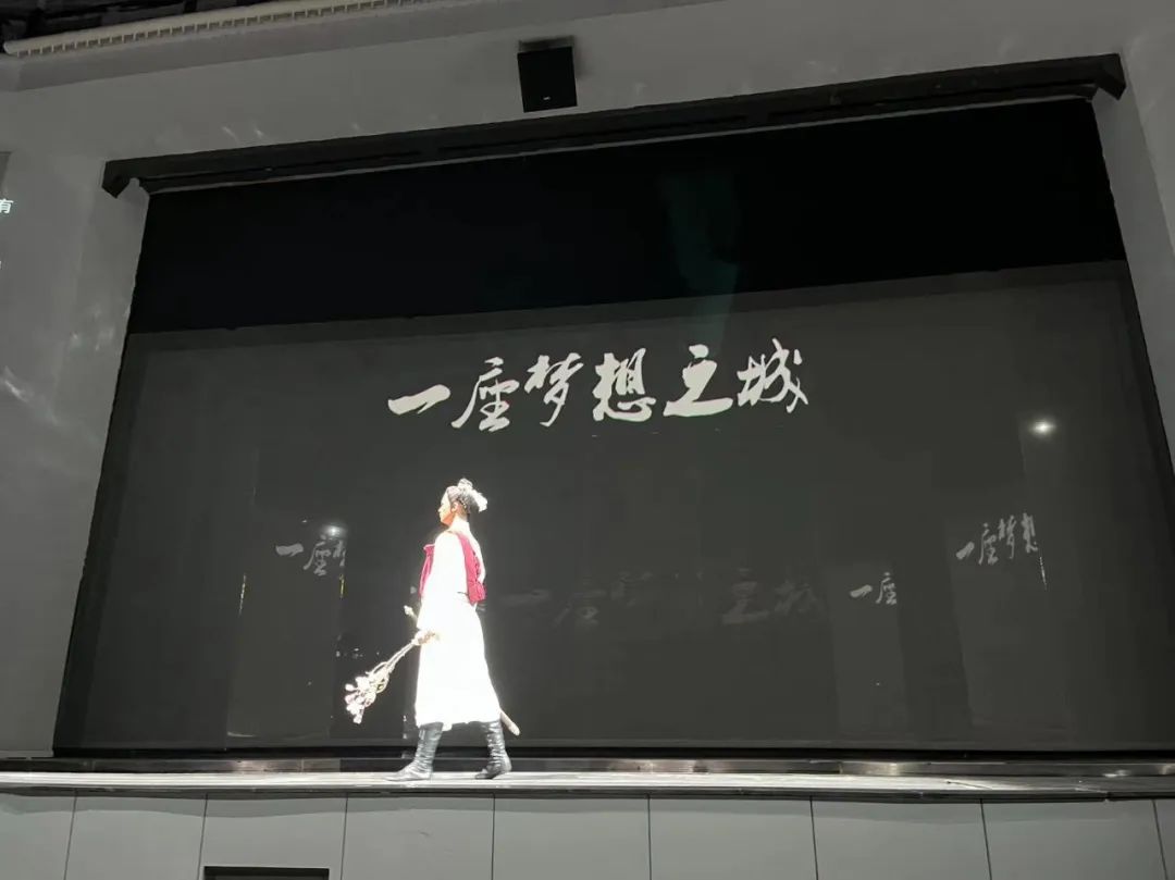 江油哪里看月亮好,江油夜晚风景