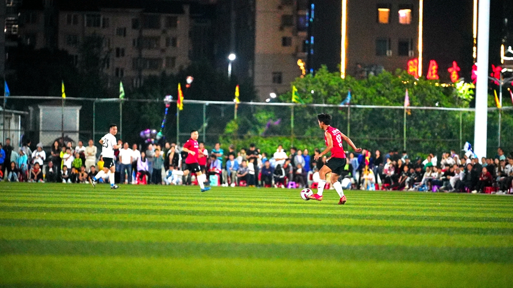 贵州榕江县村超足球比赛现场直播,贵州榕江乡村足球超级联赛开幕