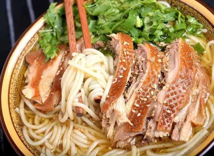 春节旅游最佳去处云南旅游攻略,春节云南旅游必去的景点推荐