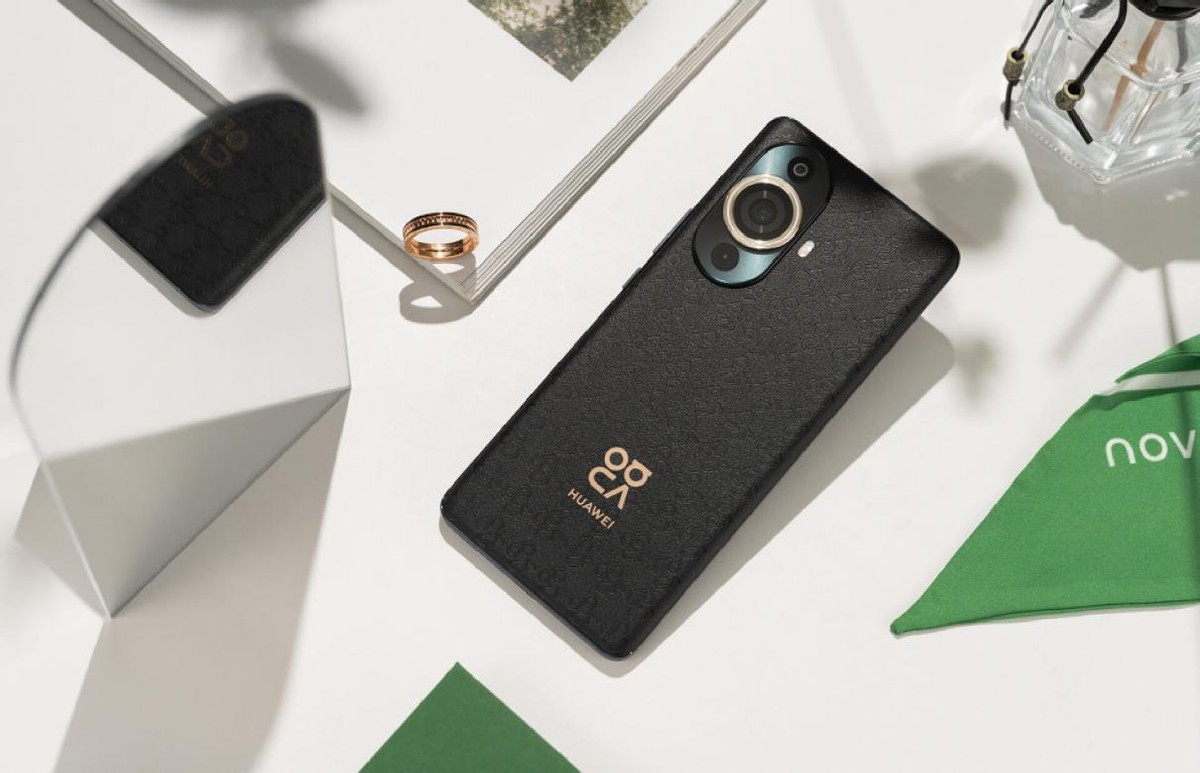 华为nova11昆仑玻璃哪个颜色好看,华为nova11昆仑玻璃和普通区别